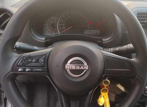 Nissan March 1.6 Sense At