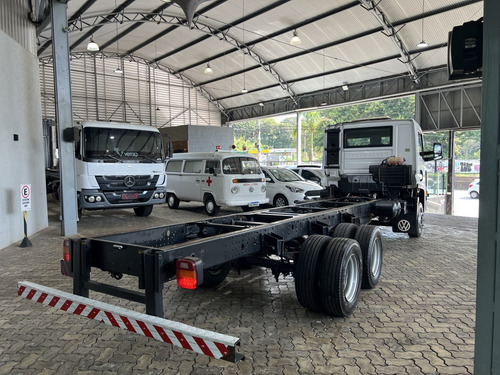 Delivery 9.170 3/4 Caminhão Trucado Vw 9170 Truck 9-170 Ñ É