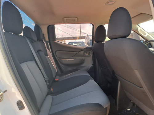 Mitsubishi L200 Diesel 4x2 D/c 2.5 Turbo 2020