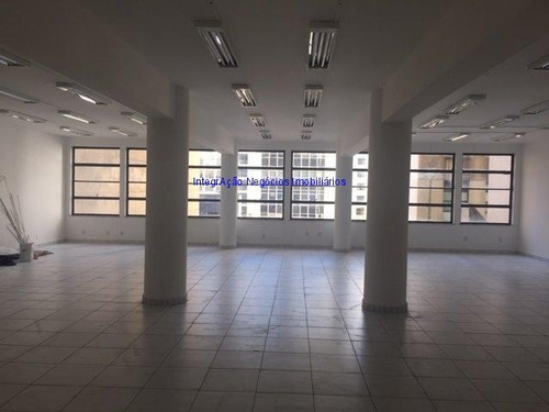 Imagem 2 de 11 de Conjunto Comercial 200m², São Dois Conjuntos Comerciais, 04 Banheiros E Sem Vaga Na Garagem. Telefone, Fibra Ótica E Internet. Excelente Localização. - 19052204 - 33992700