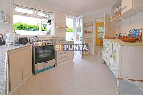 Imagen 5 de 18 de Casa En La Barra En Venta