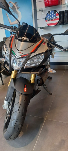 Imagen 4 de 10 de Aprilia Tuono 1100 Rr