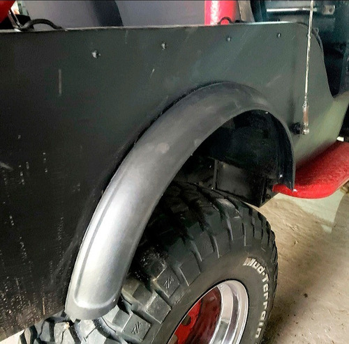 Imagen 6 de 10 de Fenders Pasa Ruedas Jeep Cj2, Cj3. Modelo Original
