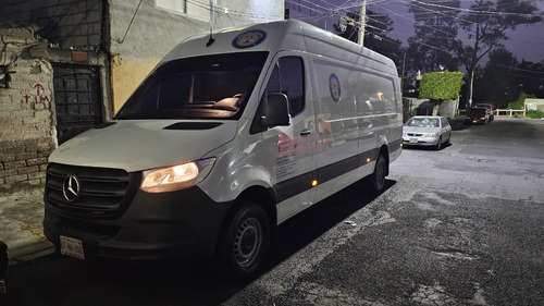Sprinter Cargo Van 2023 Extra Alta Extra Larga Unico Dueño