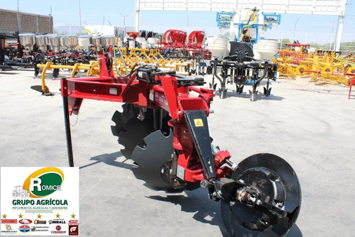 Arado Agricola 3 Discos Hidraulico Marca Famaq P Tractor