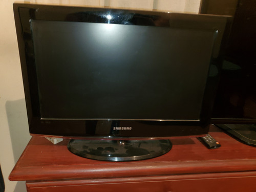 Monitor Samsung Lcd 22 Y Tv Muy Poco Uso Gris Oscuro (Usado)