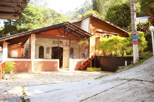 Chácara Para Temporada Recanto Dynick (mairiporã-sp) Excelente Localização, Próximo De Padaria, Açougue, Hortifruti, Mercadinho, Farmácia, Restaurante E Menos De 10 Minutos Do Centro.