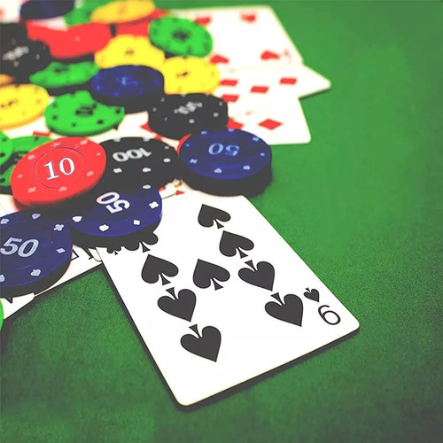 100 Pzas Fichas Poker Con Caja De Almacenamiento De Plástico
