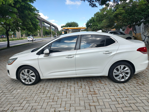 Citroën C4 Lounge 2.0 Tendance Flex Aut. 4p