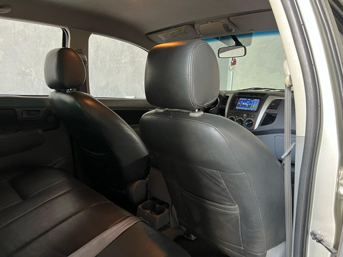 Toyota Hilux 2.7 SR 4X2 CD 16V GASOLINA 4P MANUAL