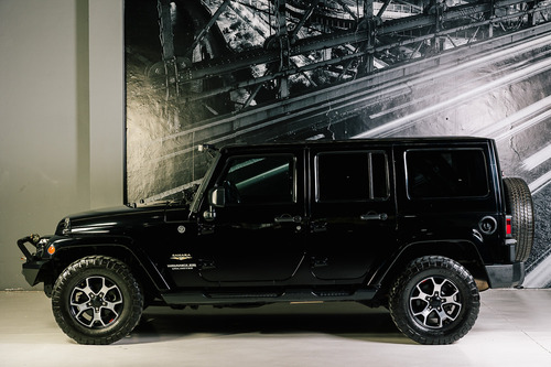 Jeep Wrangler 3.6 3p Sahara V6 4x4 At
