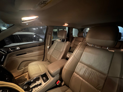 Jeep Grand Cherokee Limited V6 4x2 At