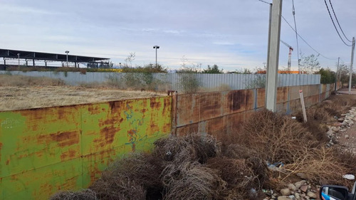 5.350 M2 En Sector Cacique Colín  En Segunda Línea