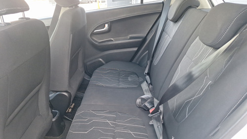 Kia Morning 1.2 EX DAB AC