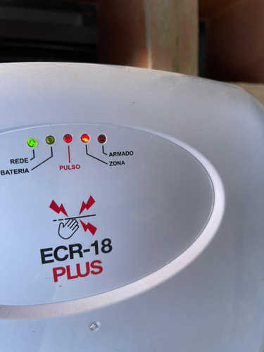 Imagen 3 de 5 de Cerco Eléctrico Instalación Y Mantenimiento En General
