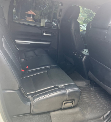 Imagen 12 de 13 de Toyota Tundra Limited