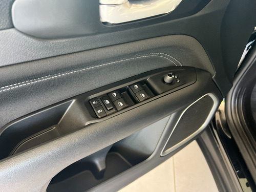 Jeep Compass Sport