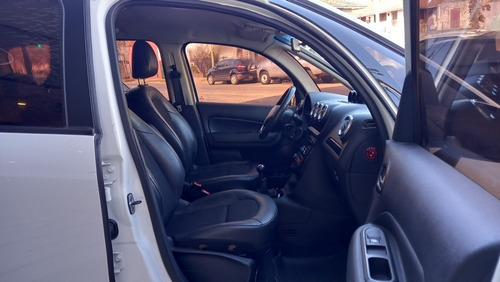 Imagen 7 de 11 de Citroën Aircross 2014 1.6 Vti 115 Exclusive
