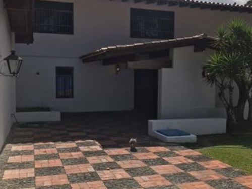 Imagen 3 de 19 de Casa En Venta Urbanización Country Club