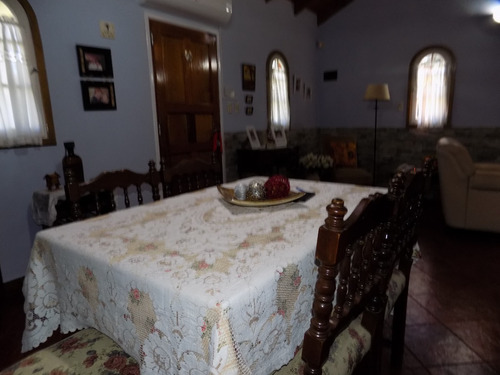 Imagen 11 de 24 de Excelente Chalet 5 Ambientes, Sobre 2 Lotes De Parque Barrio Las Lomas Miramar