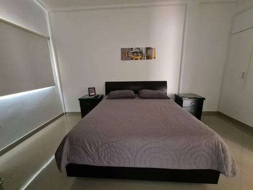 Imagen 9 de 28 de Cómoda Casa De Dos Plantas En Loma Linda, Sector Las Peonías, Puerto Ordaz