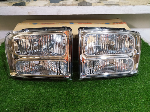 Faros Ford Tritón 2004-2010 Der-izq 