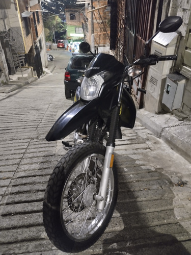 Suzuki  Dr 150