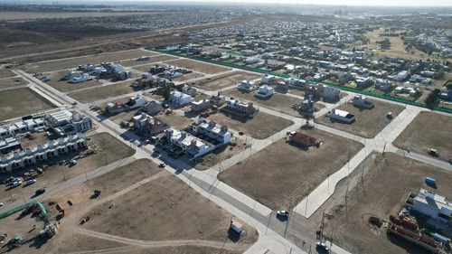 Oportunidad! Lote En Venta En Brisas De Manantiales