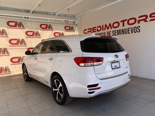 Imagen 3 de 12 de Kia Sorento Sxl Awd