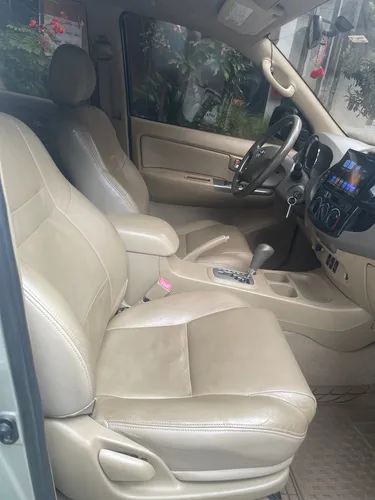 Toyota Fortuner 2.7l 4x2