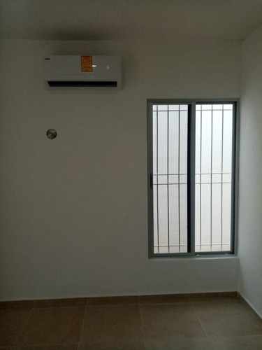 Imagen 4 de 6 de Casa - Fraccionamiento Gran Santa Fe
