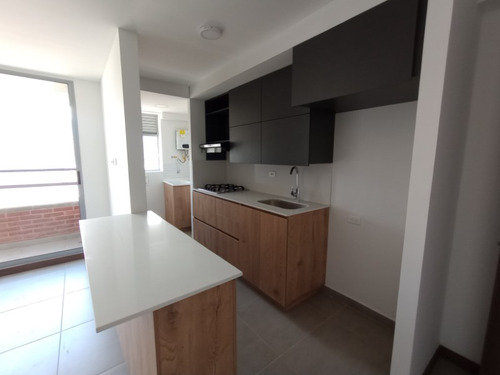 Apartamento Para Arriendo En Bello Sector Fabricato (20462).