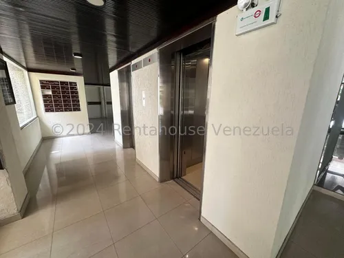 Ls Vende Apartamento El Peñon