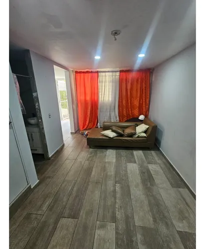 Casa Unifamiliar En Venta En Navarra Bello