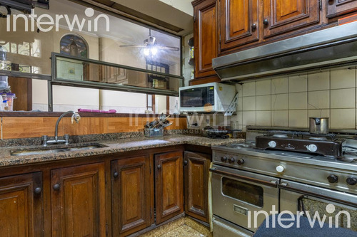 Venta Casa Inglesa De 3 Plantas - Belgrano - Belgrano R