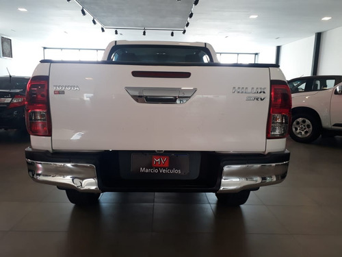 Hilux Srv 4x4 Automática Flex
