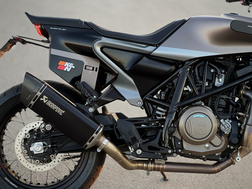 Husqvarna Svartpilen 701