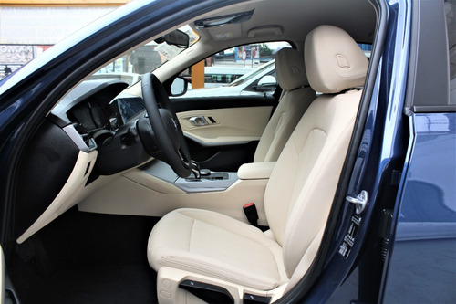 Imagen 7 de 12 de Bmw 320i At 2021 Con 2,000 Kilometros Equipo Adicional