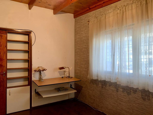 Casa En Venta Rosario España Y Hospitales - 2 Dormitorios