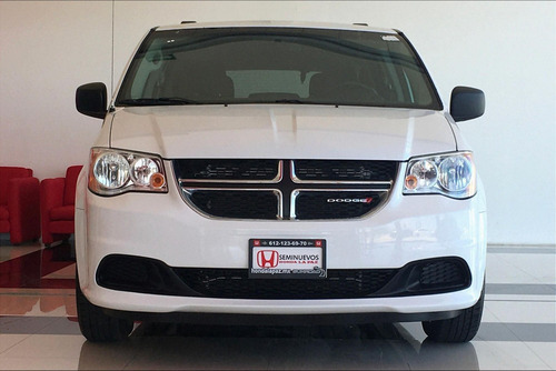 Imagen 6 de 15 de Dodge Grand Caravan Se 2019