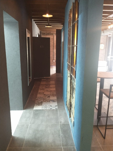 Se Vende Local 200 M2 En Abbott