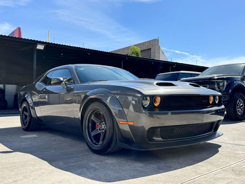 Dodge Challenger 6.2 Srt Hellc At