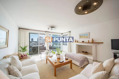 Apartamento 3 Dormitorios Mas Dependencia En Venta Playa Brava