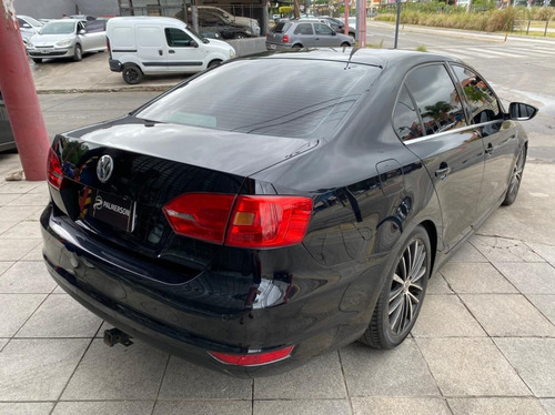 Imagen 7 de 12 de Volkswagen Vento 2011 2.0 T Fsi Sportline Dsg