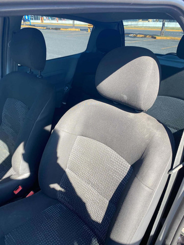 Renault Clio 1.2 Authentique Pack I 75cv 2012