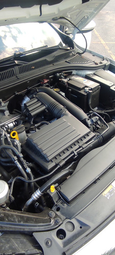 Volkswagen Vento 1.4 Highline 150cv At