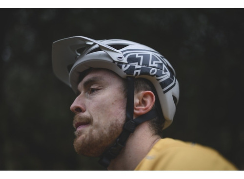 Imagen 5 de 10 de Casco Troy Lee Designs A1 Drone Silver. Carbonobikes