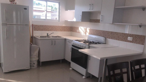 Cómoda Casa En Renta, 2 Habitaciones, En Punta Cana