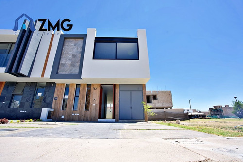Casa De Lujo En Punto Sur Este #82 Acabados De Lujo Recorrid