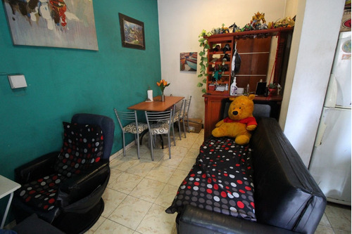 Imagen 2 de 12 de Departamento 3 Ambientes Con Patio Interno Baja Expensa